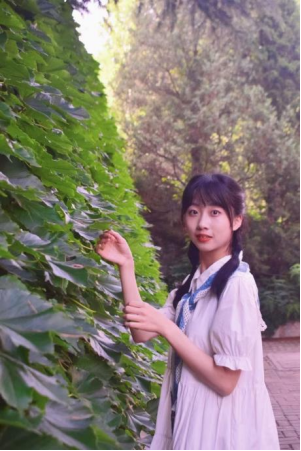 袁雪倩 头像